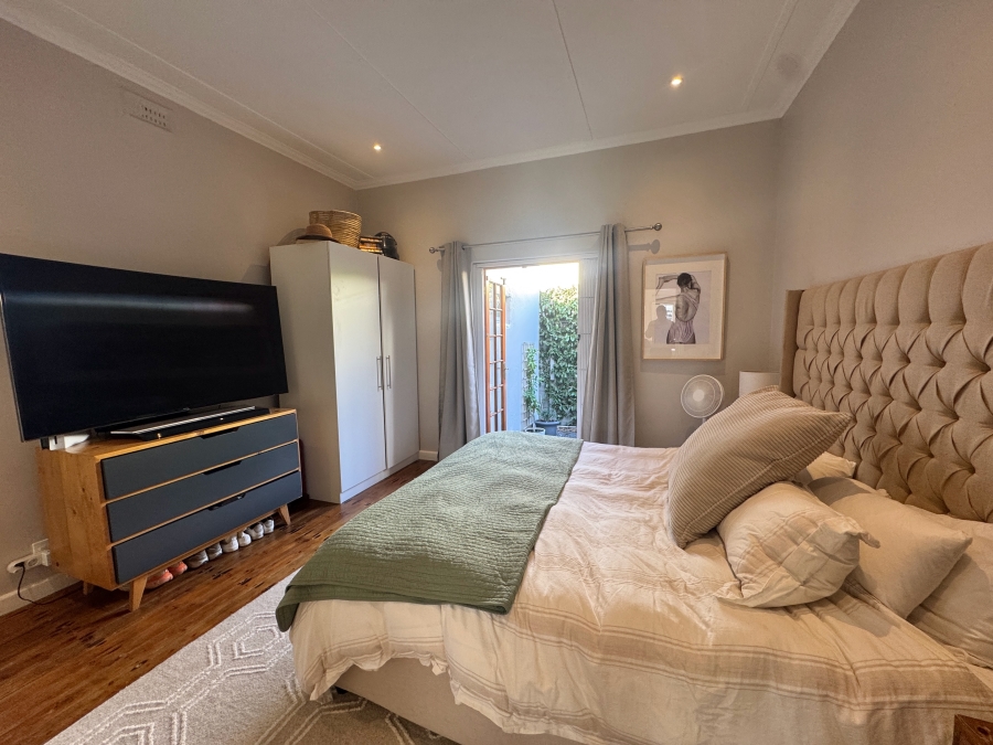 To Let 2 Bedroom Property for Rent in Claremont Upper Western Cape